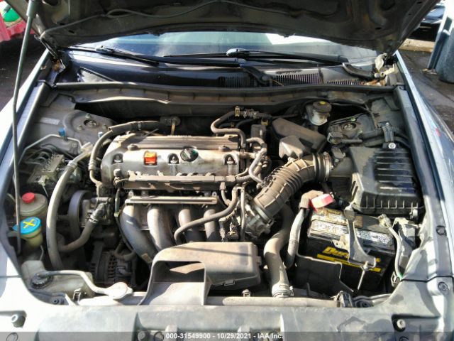 Photo 9 VIN: 1HGCP2F32AA036856 - HONDA ACCORD SDN 