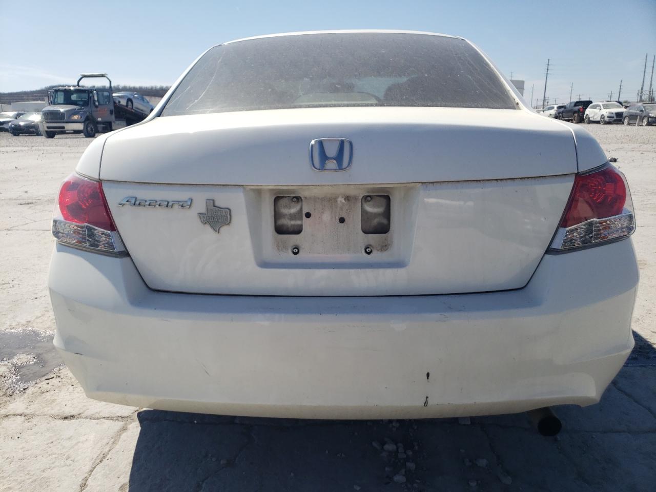 Photo 5 VIN: 1HGCP2F32AA043290 - HONDA ACCORD 