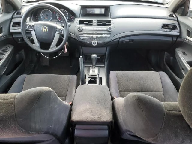 Photo 7 VIN: 1HGCP2F32AA048778 - HONDA ACCORD LX 