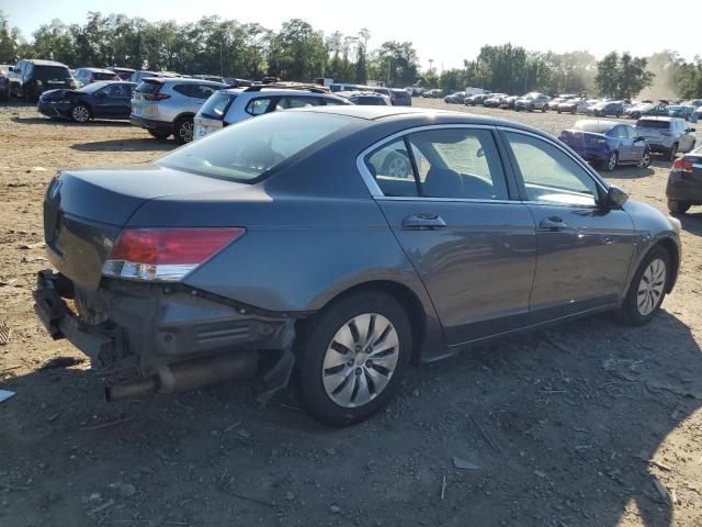 Photo 2 VIN: 1HGCP2F32AA067105 - HONDA ACCORD 