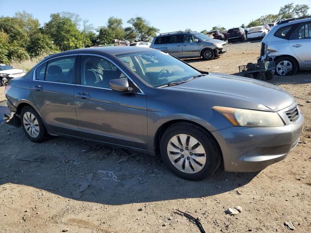 Photo 3 VIN: 1HGCP2F32AA067105 - HONDA ACCORD 