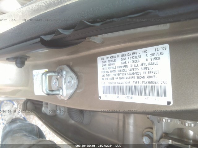 Photo 8 VIN: 1HGCP2F32AA072028 - HONDA ACCORD SDN 