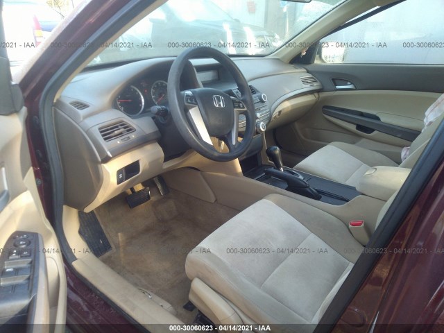 Photo 4 VIN: 1HGCP2F32AA078850 - HONDA ACCORD SDN 