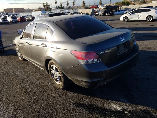 Photo 2 VIN: 1HGCP2F32AA084549 - HONDA ACCORD LX 