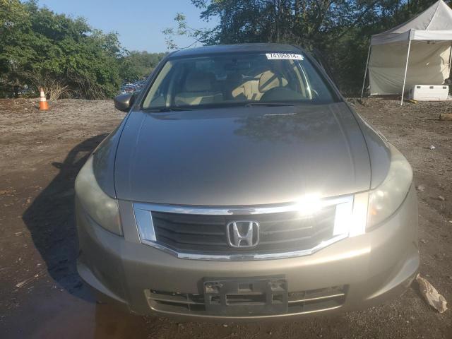 Photo 4 VIN: 1HGCP2F32AA091467 - HONDA ACCORD LX 