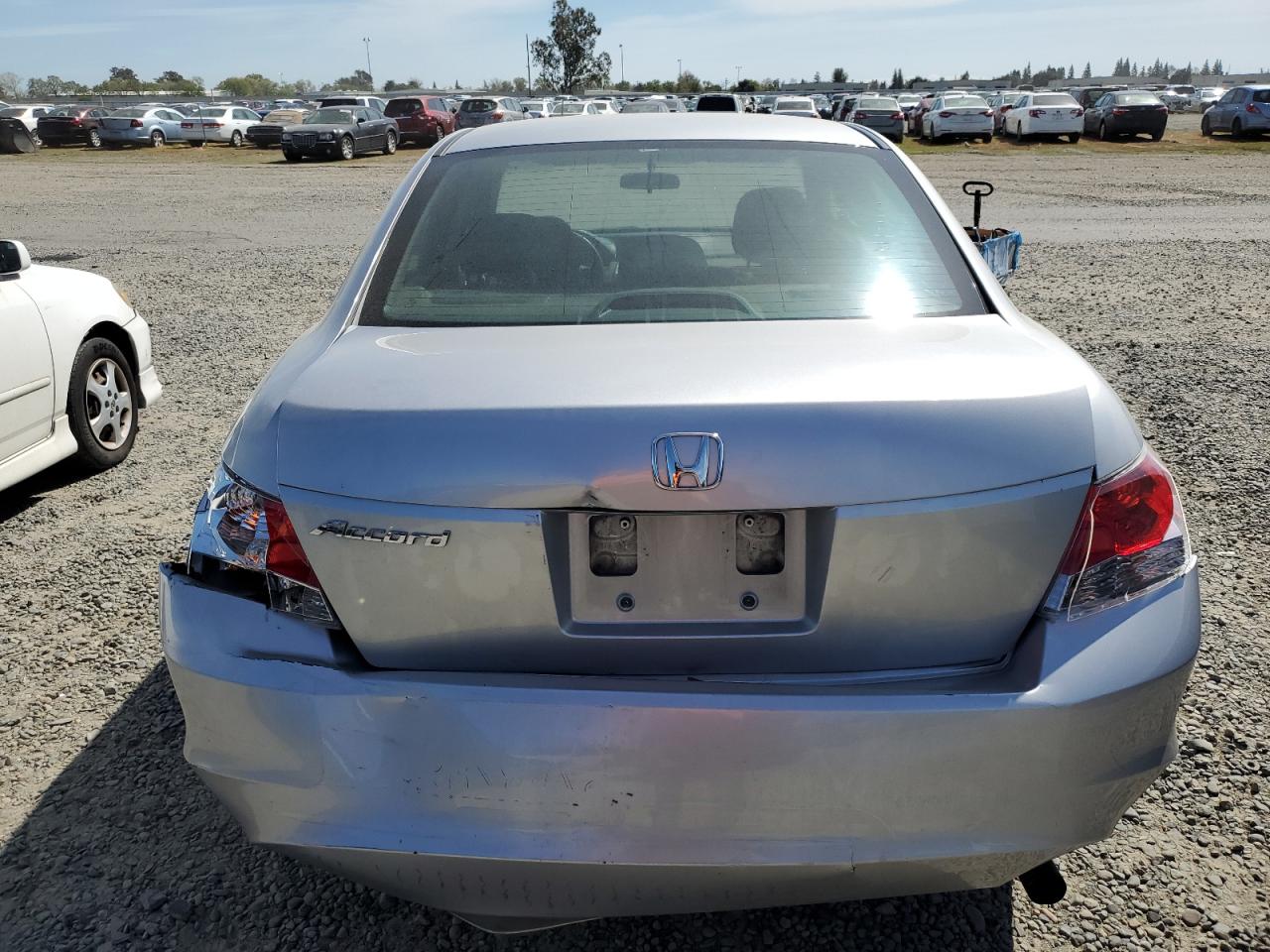 Photo 5 VIN: 1HGCP2F32AA094157 - HONDA ACCORD 