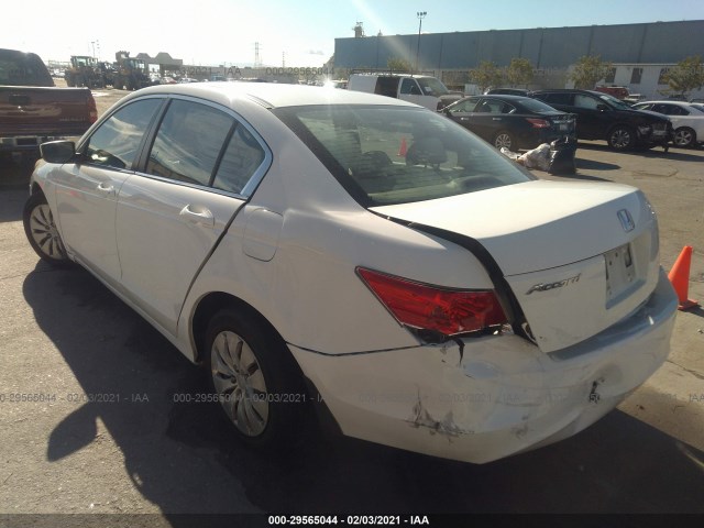 Photo 2 VIN: 1HGCP2F32AA104654 - HONDA ACCORD SDN 