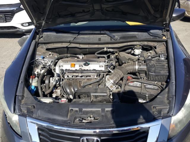 Photo 6 VIN: 1HGCP2F32AA131157 - HONDA ACCORD LX 