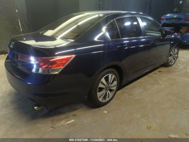 Photo 3 VIN: 1HGCP2F32AA141395 - HONDA ACCORD SDN 