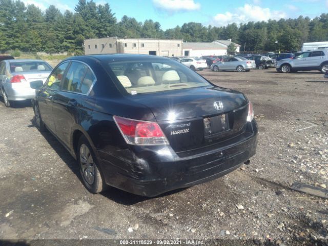 Photo 2 VIN: 1HGCP2F32AA142384 - HONDA ACCORD SDN 