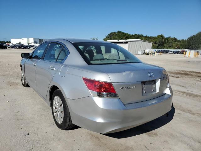 Photo 2 VIN: 1HGCP2F32AA177619 - HONDA ACCORD LX 