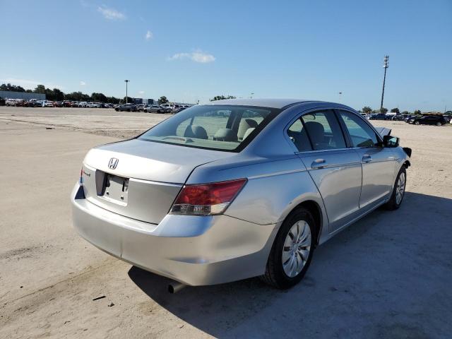 Photo 3 VIN: 1HGCP2F32AA177619 - HONDA ACCORD LX 