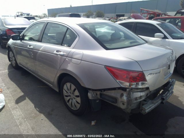 Photo 2 VIN: 1HGCP2F32AA184201 - HONDA ACCORD SDN 