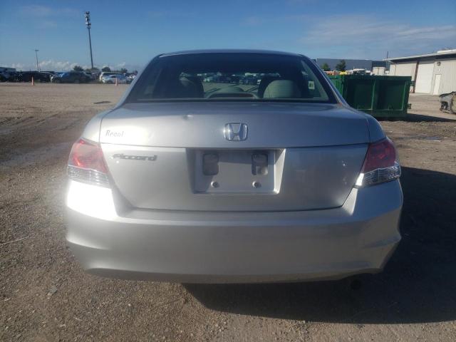 Photo 5 VIN: 1HGCP2F32AA186692 - HONDA ACCORD LX 