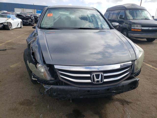 Photo 4 VIN: 1HGCP2F32BA009593 - HONDA ACCORD LX 