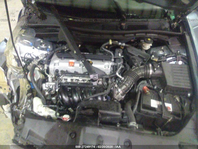 Photo 9 VIN: 1HGCP2F32BA020853 - HONDA ACCORD SDN 