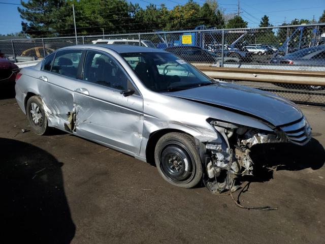 Photo 3 VIN: 1HGCP2F32BA046353 - HONDA ACCORD LX 