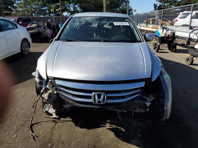 Photo 4 VIN: 1HGCP2F32BA046353 - HONDA ACCORD LX 