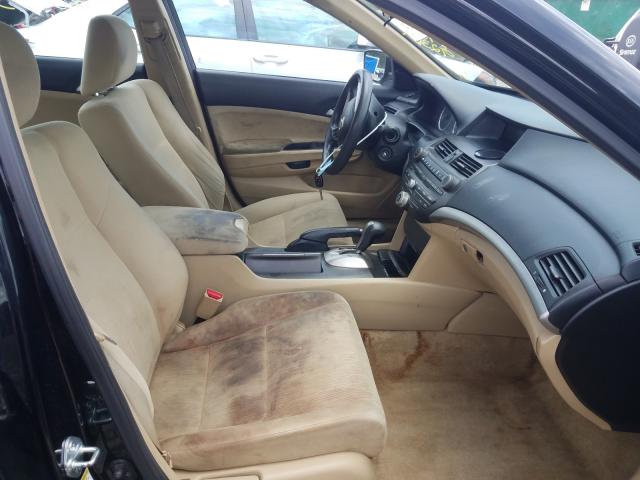 Photo 4 VIN: 1HGCP2F32BA051438 - HONDA ACCORD LX 