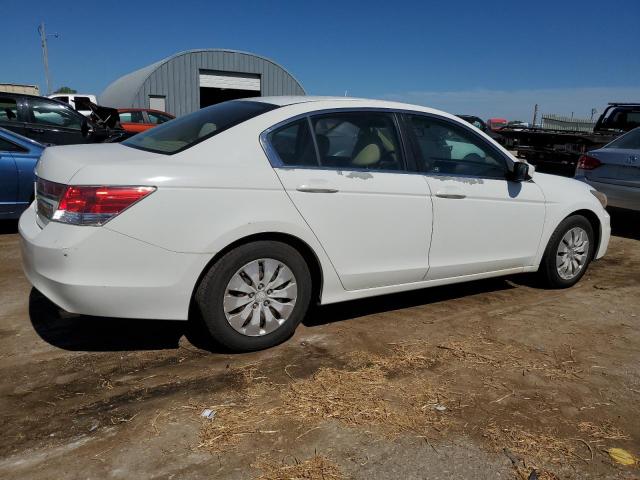 Photo 2 VIN: 1HGCP2F32BA064061 - HONDA ACCORD LX 