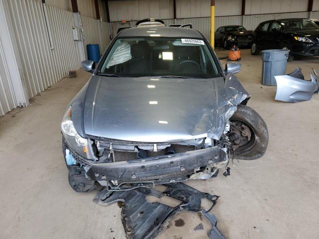 Photo 4 VIN: 1HGCP2F32BA083306 - HONDA ACCORD LX 