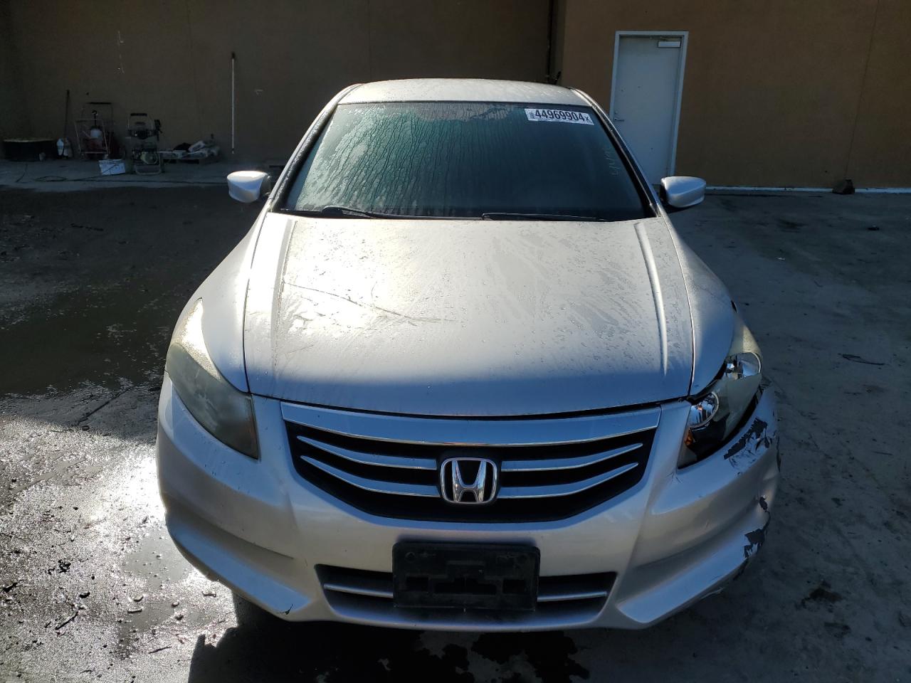 Photo 4 VIN: 1HGCP2F32BA115042 - HONDA ACCORD 