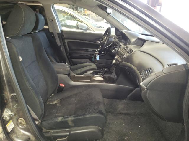 Photo 4 VIN: 1HGCP2F32BA136554 - HONDA ACCORD LX 