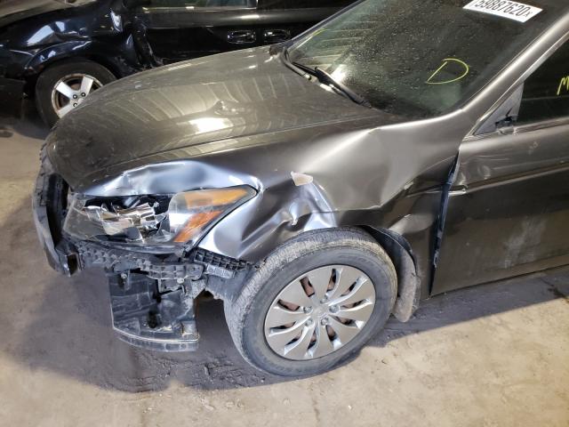 Photo 8 VIN: 1HGCP2F32BA136554 - HONDA ACCORD LX 