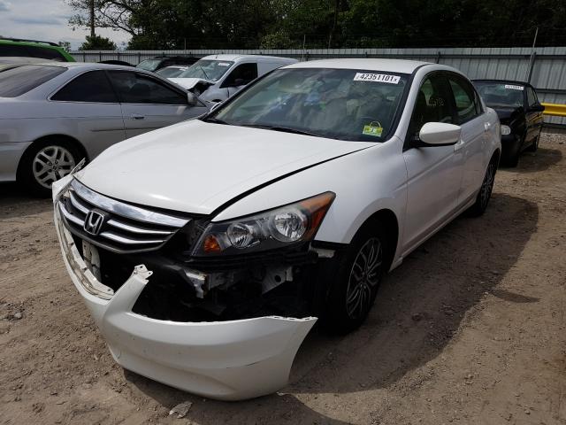 Photo 1 VIN: 1HGCP2F32BA137624 - HONDA ACCORD LX 