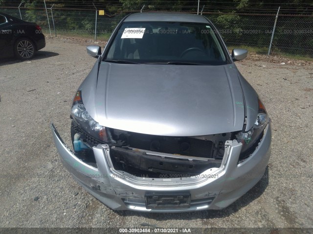 Photo 5 VIN: 1HGCP2F32BA138661 - HONDA ACCORD SDN 