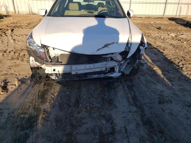 Photo 8 VIN: 1HGCP2F32BA151488 - HONDA ACCORD LX 