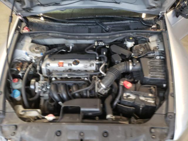 Photo 6 VIN: 1HGCP2F32BA155492 - HONDA ACCORD LX 