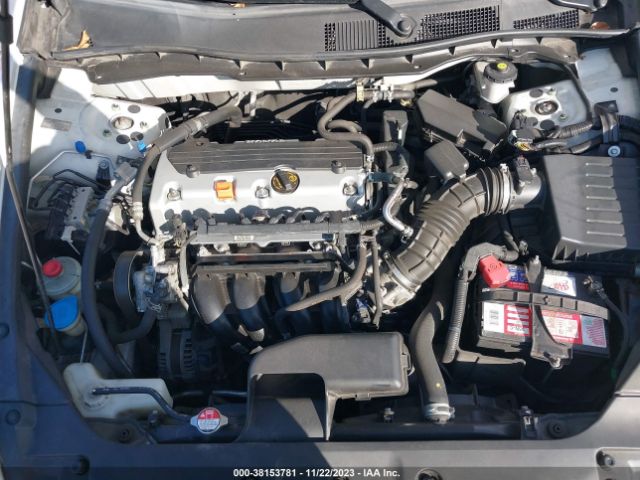 Photo 9 VIN: 1HGCP2F32CA050100 - HONDA ACCORD 