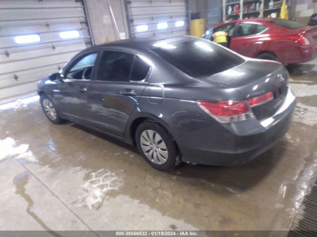 Photo 2 VIN: 1HGCP2F32CA116354 - HONDA ACCORD 