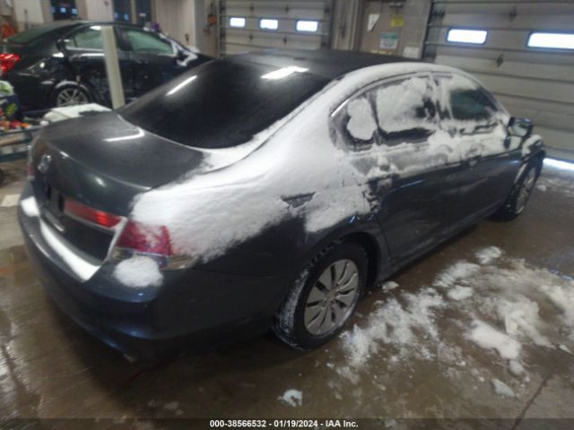 Photo 3 VIN: 1HGCP2F32CA116354 - HONDA ACCORD 