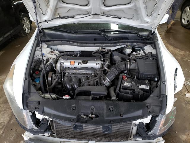 Photo 6 VIN: 1HGCP2F32CA124339 - HONDA ACCORD LX 