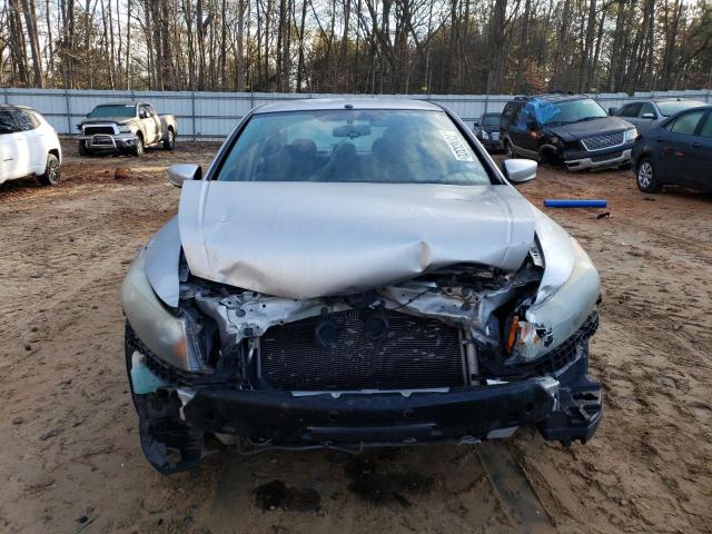 Photo 4 VIN: 1HGCP2F32CA135681 - HONDA ACCORD 