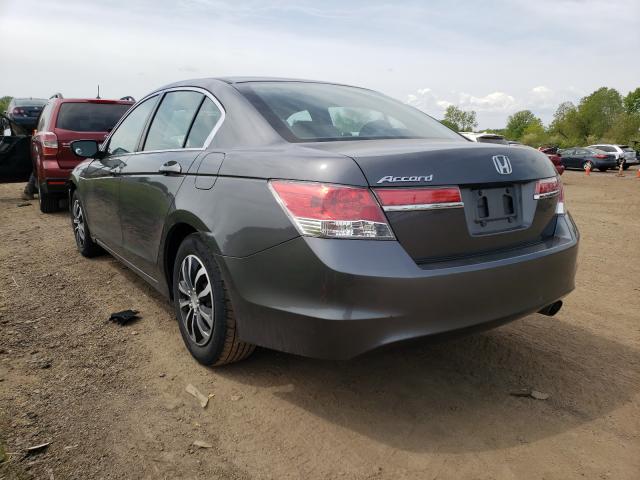 Photo 2 VIN: 1HGCP2F32CA138631 - HONDA ACCORD LX 