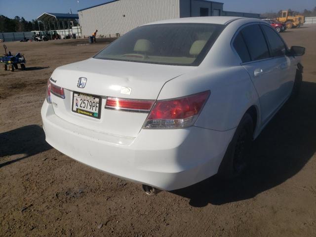 Photo 3 VIN: 1HGCP2F32CA145028 - HONDA ACCORD LX 