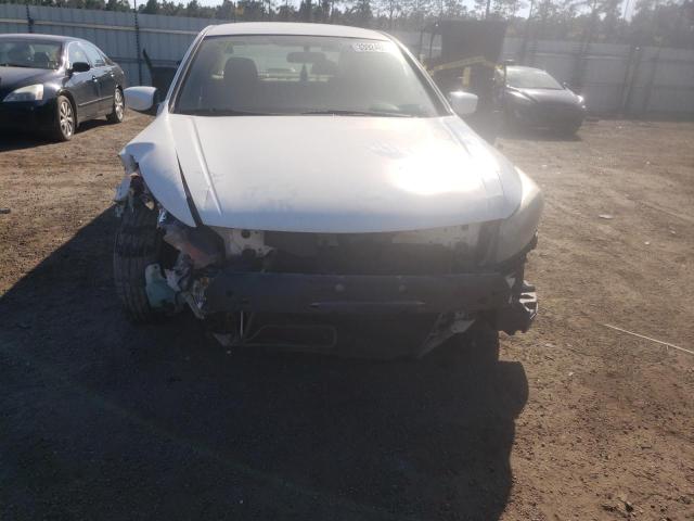 Photo 8 VIN: 1HGCP2F32CA145028 - HONDA ACCORD LX 