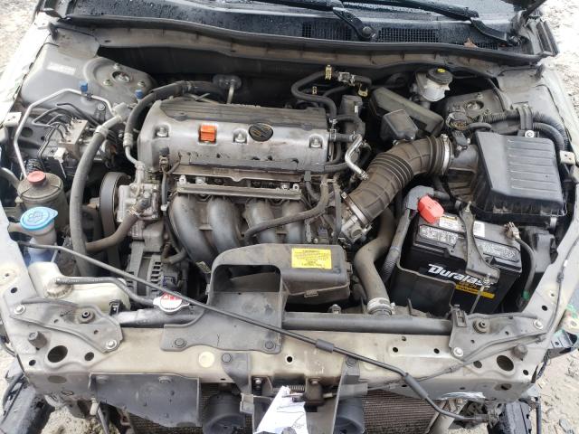 Photo 6 VIN: 1HGCP2F32CA164971 - HONDA ACCORD LX 