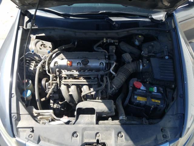 Photo 6 VIN: 1HGCP2F32CA222884 - HONDA ACCORD LX 