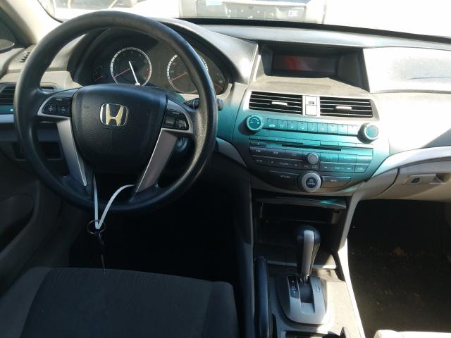 Photo 8 VIN: 1HGCP2F32CA222884 - HONDA ACCORD LX 