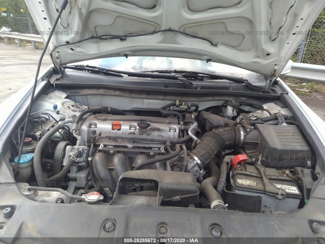 Photo 9 VIN: 1HGCP2F32CA235487 - HONDA ACCORD SDN 