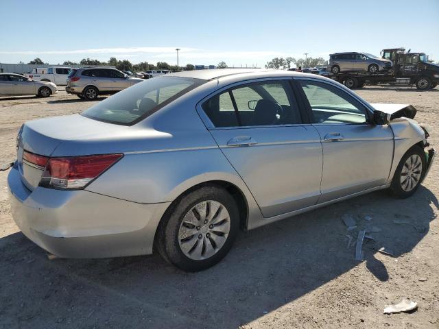 Photo 2 VIN: 1HGCP2F32CA239555 - HONDA ACCORD 