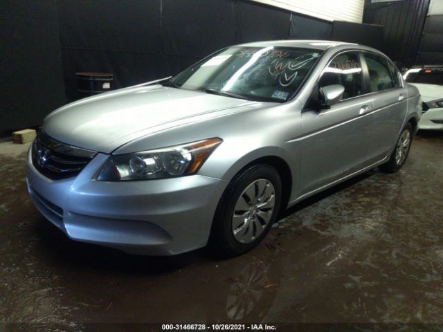 Photo 1 VIN: 1HGCP2F32CA243136 - HONDA ACCORD SDN 