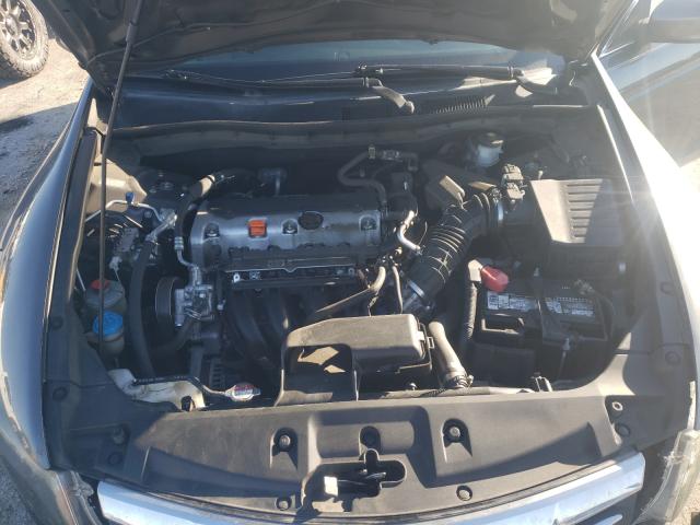 Photo 6 VIN: 1HGCP2F32CA246358 - HONDA ACCORD LX 