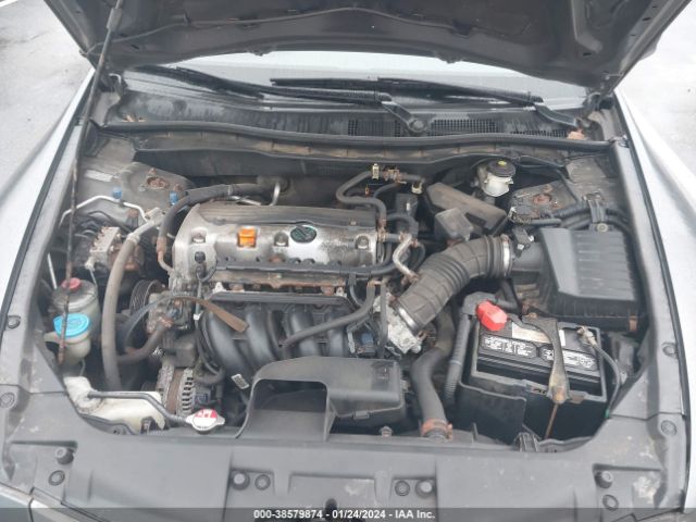 Photo 9 VIN: 1HGCP2F33AA006586 - HONDA ACCORD 