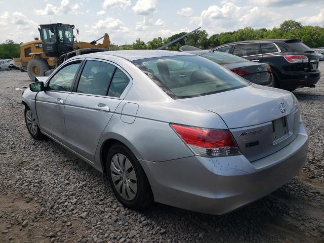 Photo 2 VIN: 1HGCP2F33AA019399 - HONDA ACCORD LX 