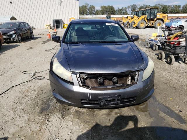 Photo 4 VIN: 1HGCP2F33AA025512 - HONDA ACCORD 